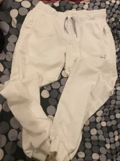 Outlet Puma valkoiset naisten verkkarit xl