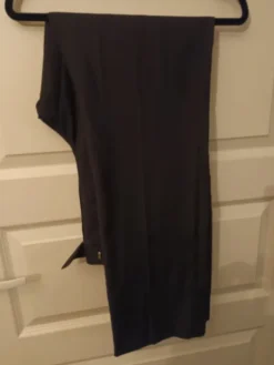 New Dressmann Puvun housut