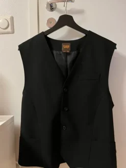 Image wear Puvun liivi