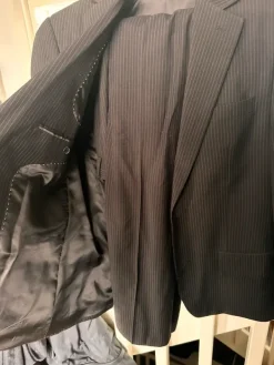 Hot Dressmann Puvun takki ja housut