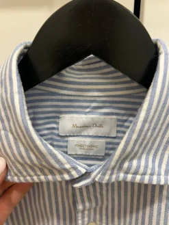 New Raidallinen kauluspaita