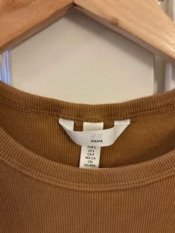 New H&M Mama Raskausmekko