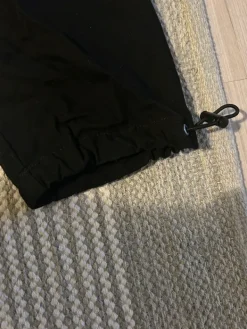 Discount Siksilk Reisitasku housut