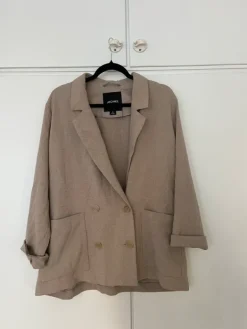 New Monki Rento bleiseri