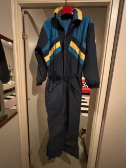 Karhu Retro toppahaalari