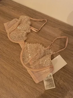 Outlet H&M Rintaliivit