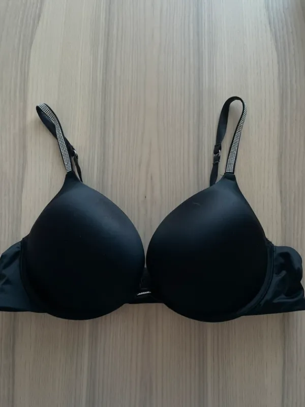 Clearance New Yorker Rintaliivit