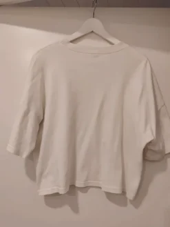 Riva clothing luonnonvalkoinen boxy t-paita