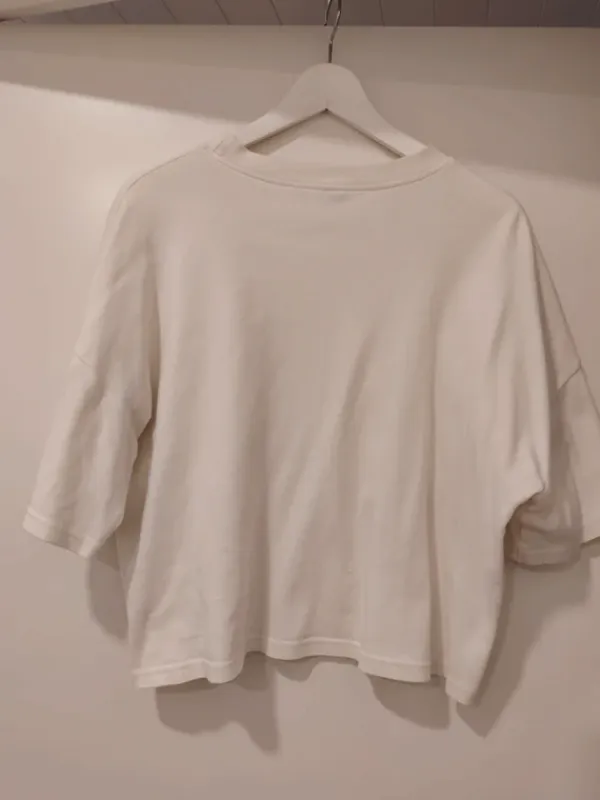 Riva clothing luonnonvalkoinen boxy t-paita