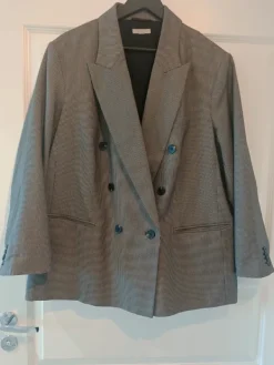 Online Ruudullinen jakku