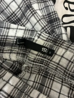 Discount Lager 157 ruutu yöhousut