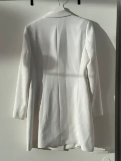 Best Sand:n valkoinen jakku 38!