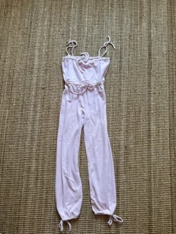 Sansha - lämmittelyhaalari