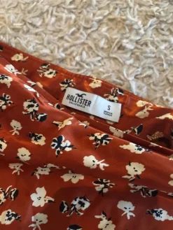 Sale Hollister Satiinihame