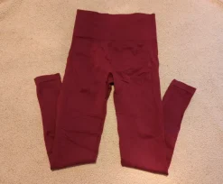 Outlet Saumattomat Scrunch Butt -leggingsit (S)