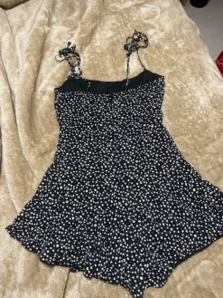 Online New Yorker Shortsipuku