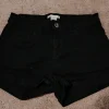 H&M Shortsit