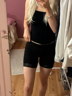 Discount Fire & Glory Shortsit