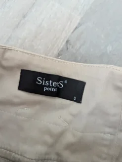 Best Sisters Point Shortsit