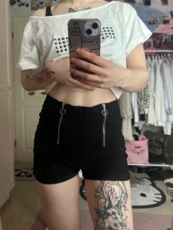 Sale FB Sister Shortsit