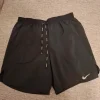 Discount Nike Shortsit