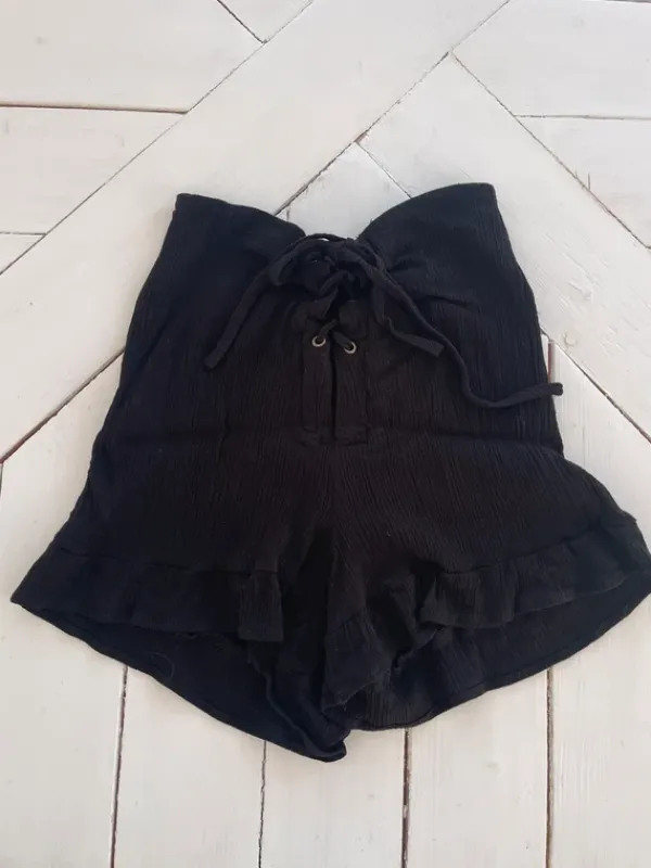 Clearance Bik Bok Shortsit