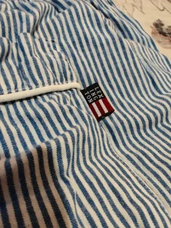 Hot Shortsit Lexington