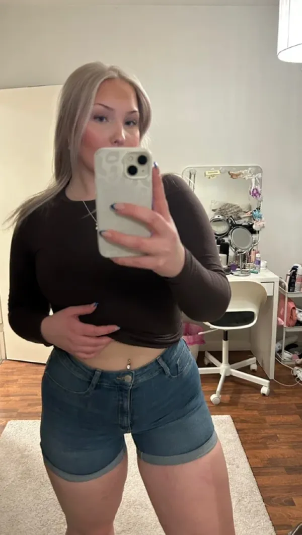 Hot Gina Tricot Shortsit Molly