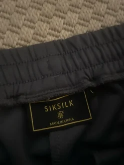 Clearance Siksilk housut