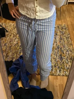 Sale H&M Siniset housut