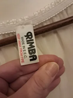 Outlet rimba Sisäkkömekko