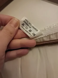 Outlet rimba Sisäkkömekko