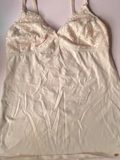 Clearance Skiny SKNB nursing top, pink with lace