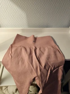 Hot SOC treenitrikoot