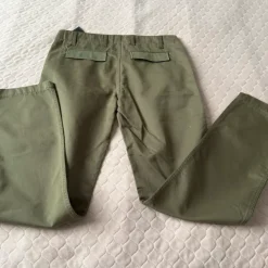 Online The Kooples Spodnie khaki