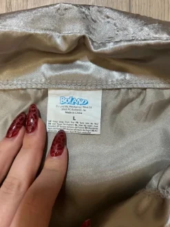 Discount Boland srebrna disco koszula z falbanami lata 70 z żabotem