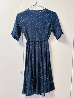 Hot H&M Mama Söt gravidklänning stl M