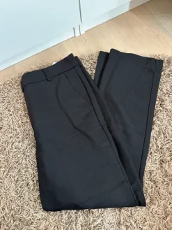 Sale Stradivarius suorat housut