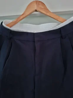 New Stradivarius uudet leveälahkeiset suorat housut