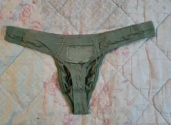 Outlet Sumaba Stringi męskie rozmiar S- 3 pak