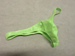 Online KriszSartoria String-malliset miesten uimahousut