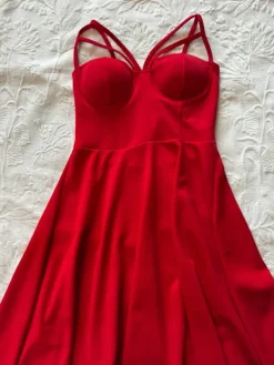 Best Sukienka czerwona casual Zara