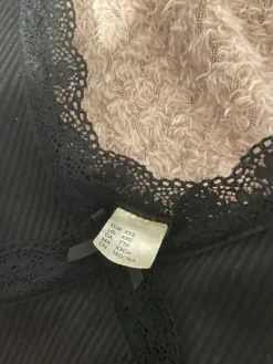 Online H&M sukienka z koronka