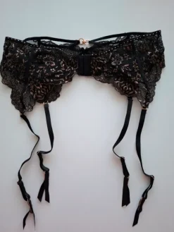 New Sukkanauhaliivit