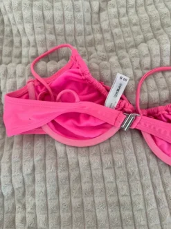 Hot Nelly Sunset lover bikini top