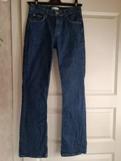 Hot Gina Tricot Suorat farkut