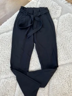 Discount Suorat housut