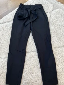 Discount Suorat housut