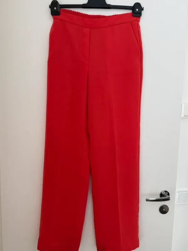 Online Mango suorat housut