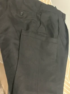 Suoravekilliset housut